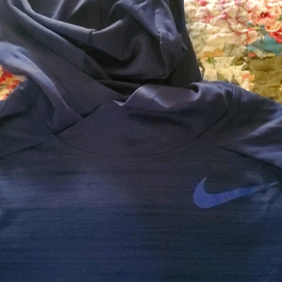 Nike Dri-Fit Navy Hoodie S - Picture 2 of 4